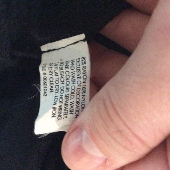 Club Monaco Crochet Neck Tank Top Black Medium - Picture 6 of 6